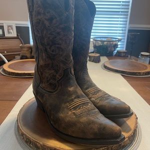 Men’s cowboy boots leather distress size 13